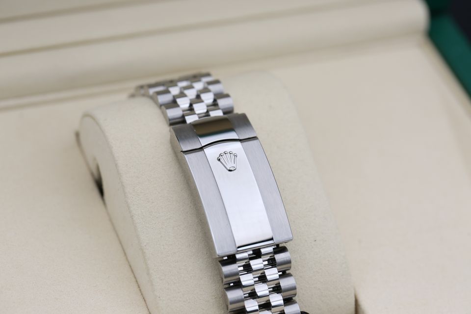 Rolex Sky-Dweller 336934 Image 3